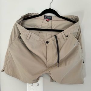686 Chino Featherlight Everywhere Shorts- M38 Putty